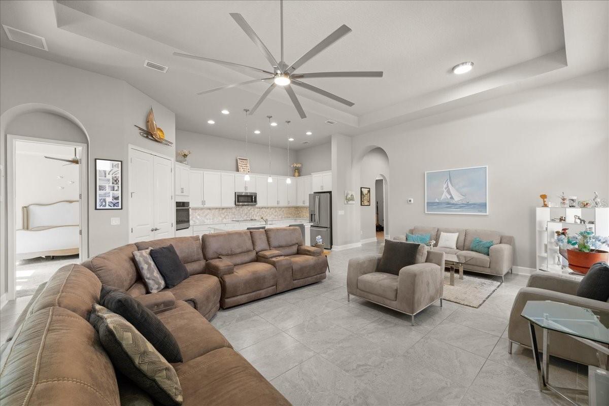 PLANTATION BAY SEC 2A-F UN 7 - Residential