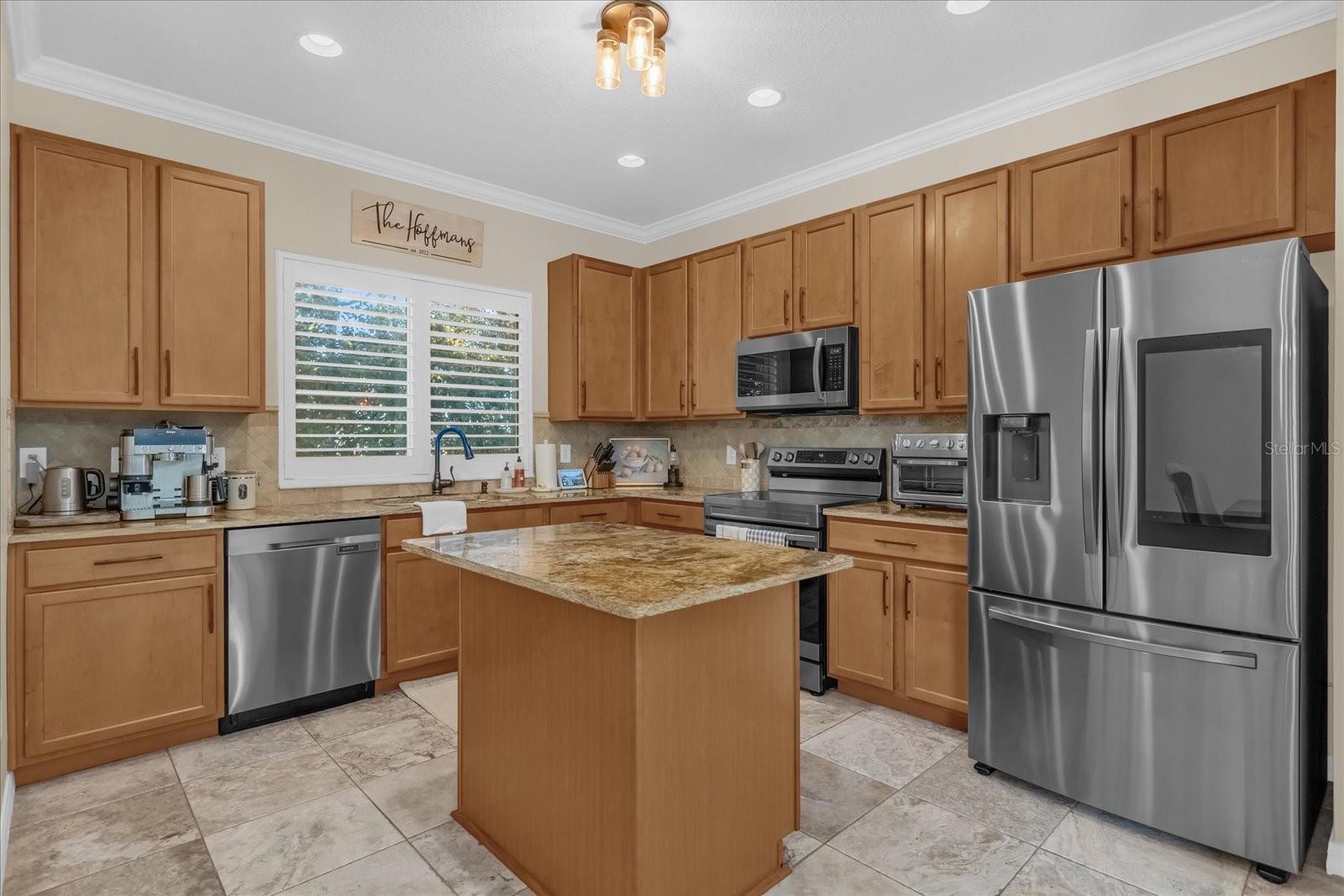 PROVENANCE - Residential