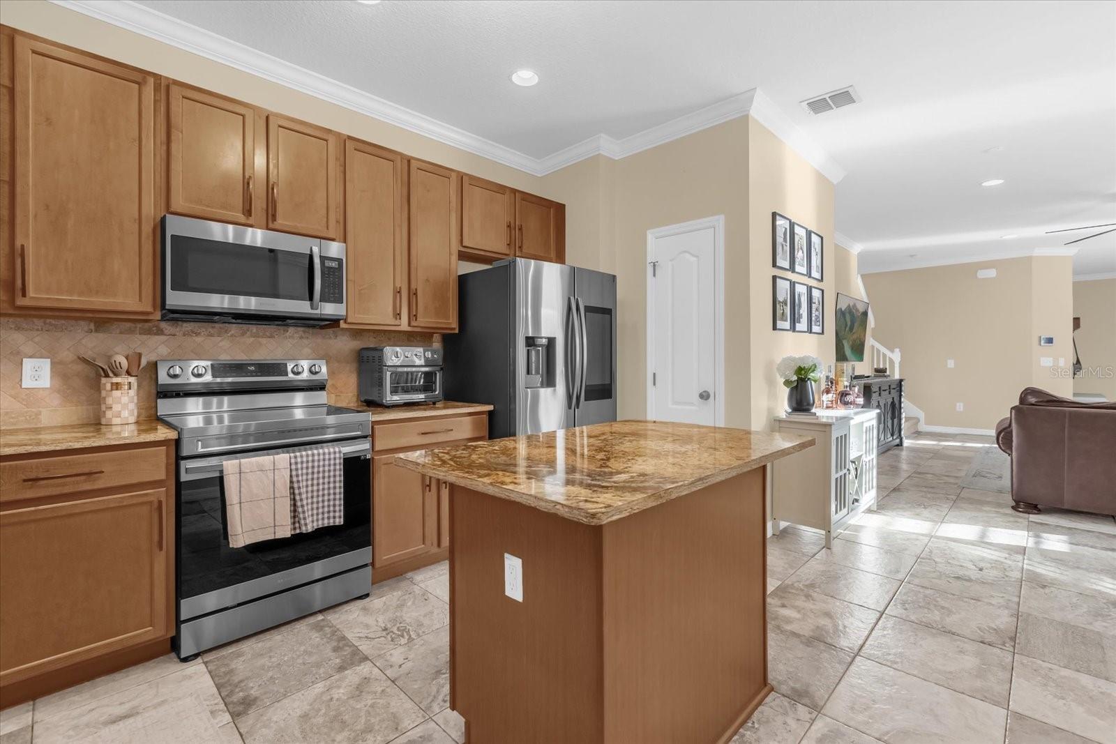 PROVENANCE - Residential