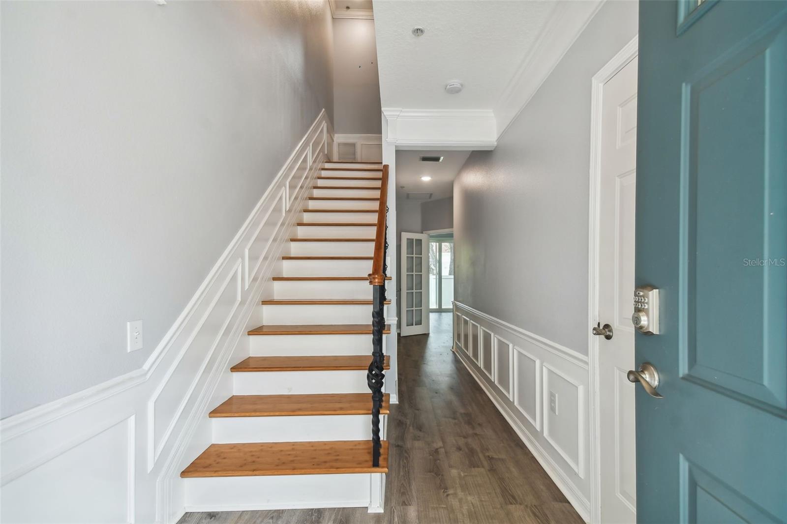 3183 BAYSHORE OAKS DRIVE