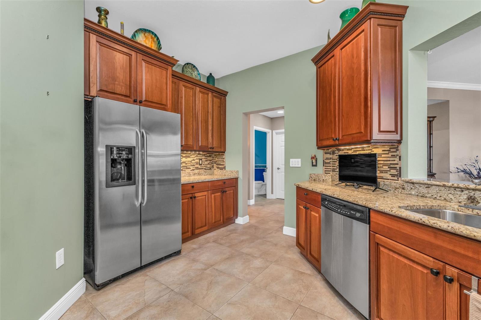 ESPLANADE/BURNT STORE MARINA P - Residential