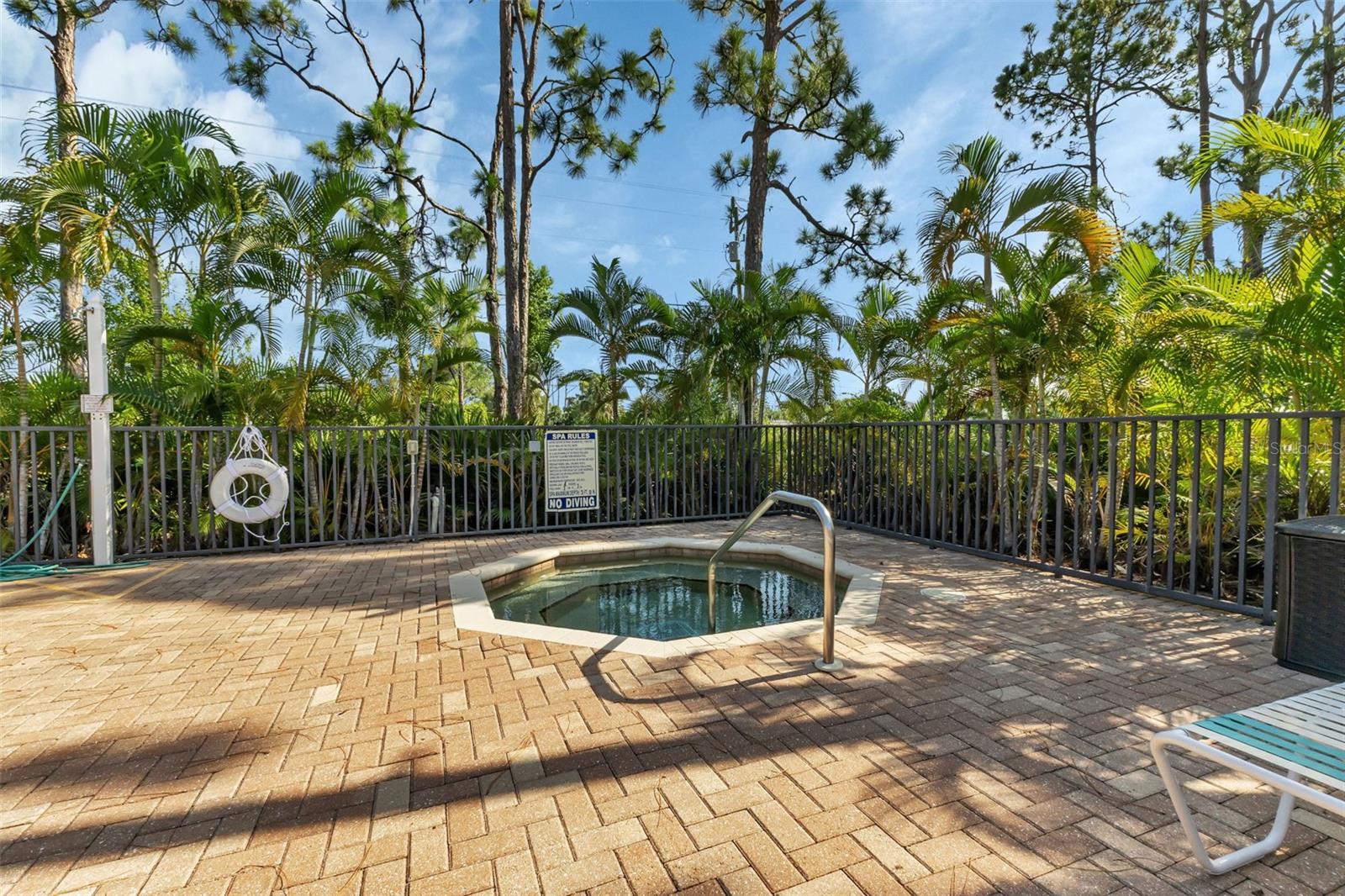 ESPLANADE/BURNT STORE MARINA P - Residential