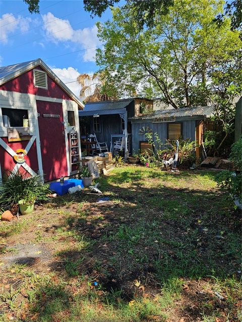 A home in TAMPA