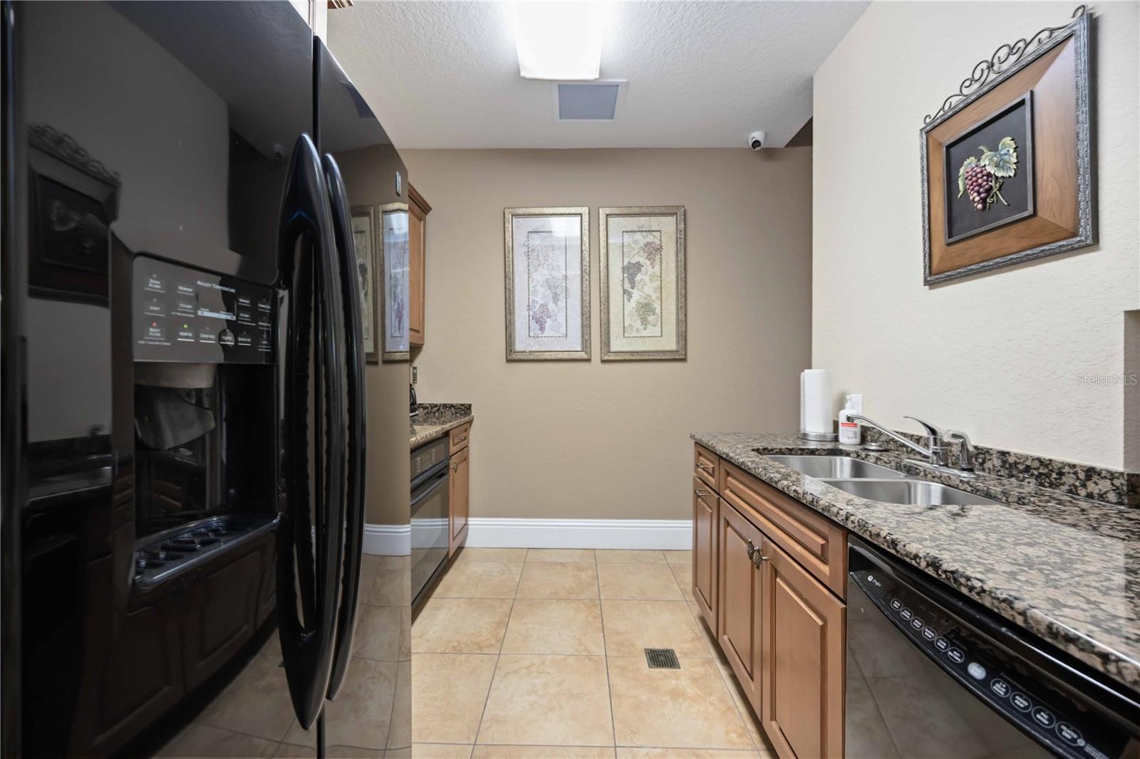 LAKE VISTA RESIDENCES PH IV - Residential