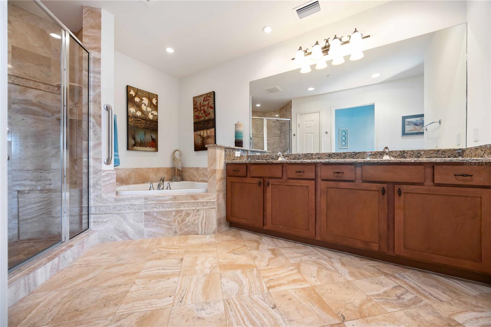 LAKE VISTA RESIDENCES PH IV - Residential