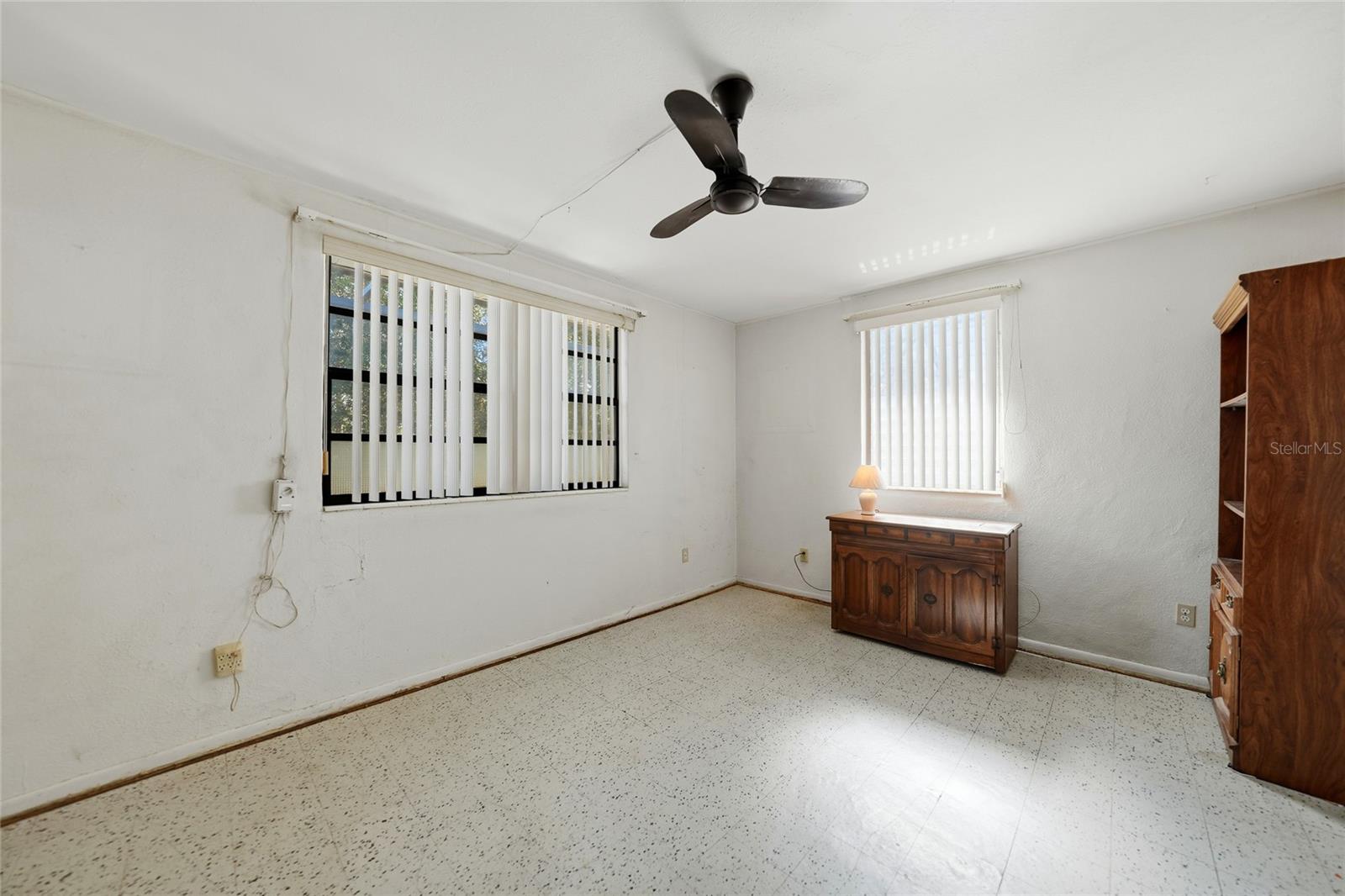 TROP G A - Residential