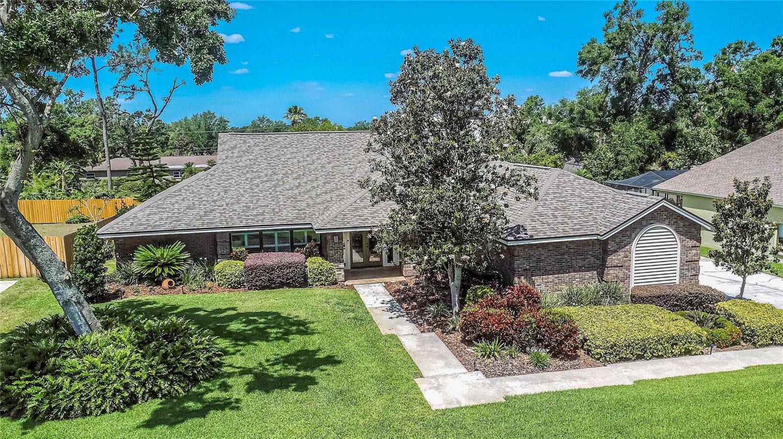 2428 OAK LANDING DRIVE