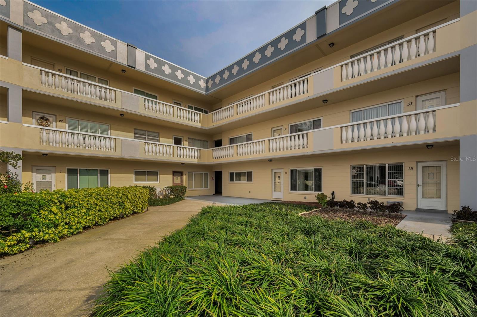 2221 SWEDISH DRIVE 11