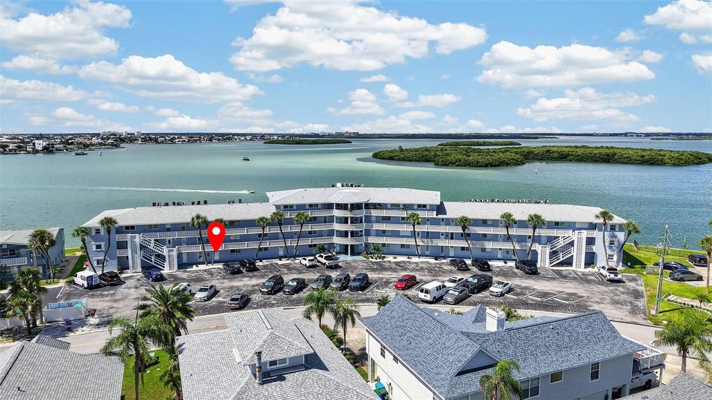 Photo of 280 126th Avenue #103, Treasure Island, FL 33706 (MLS # TB8544832)