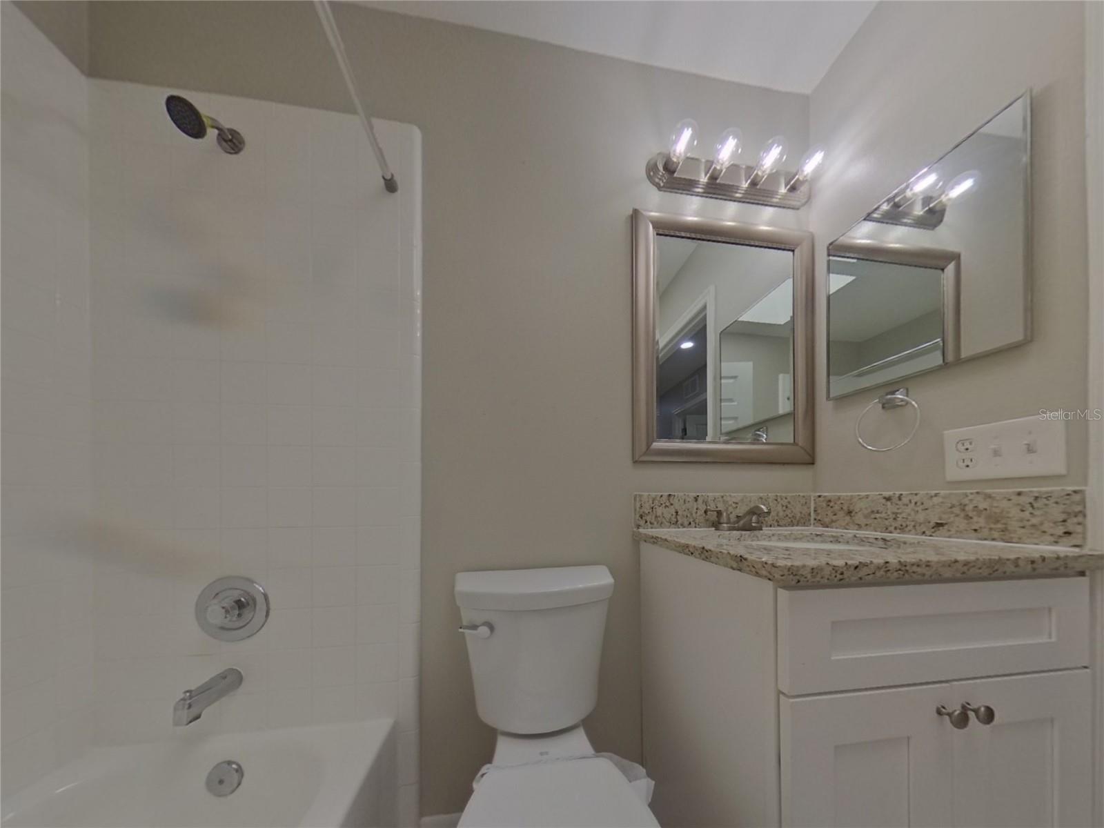 ALLISON OAKES - Residential Lease