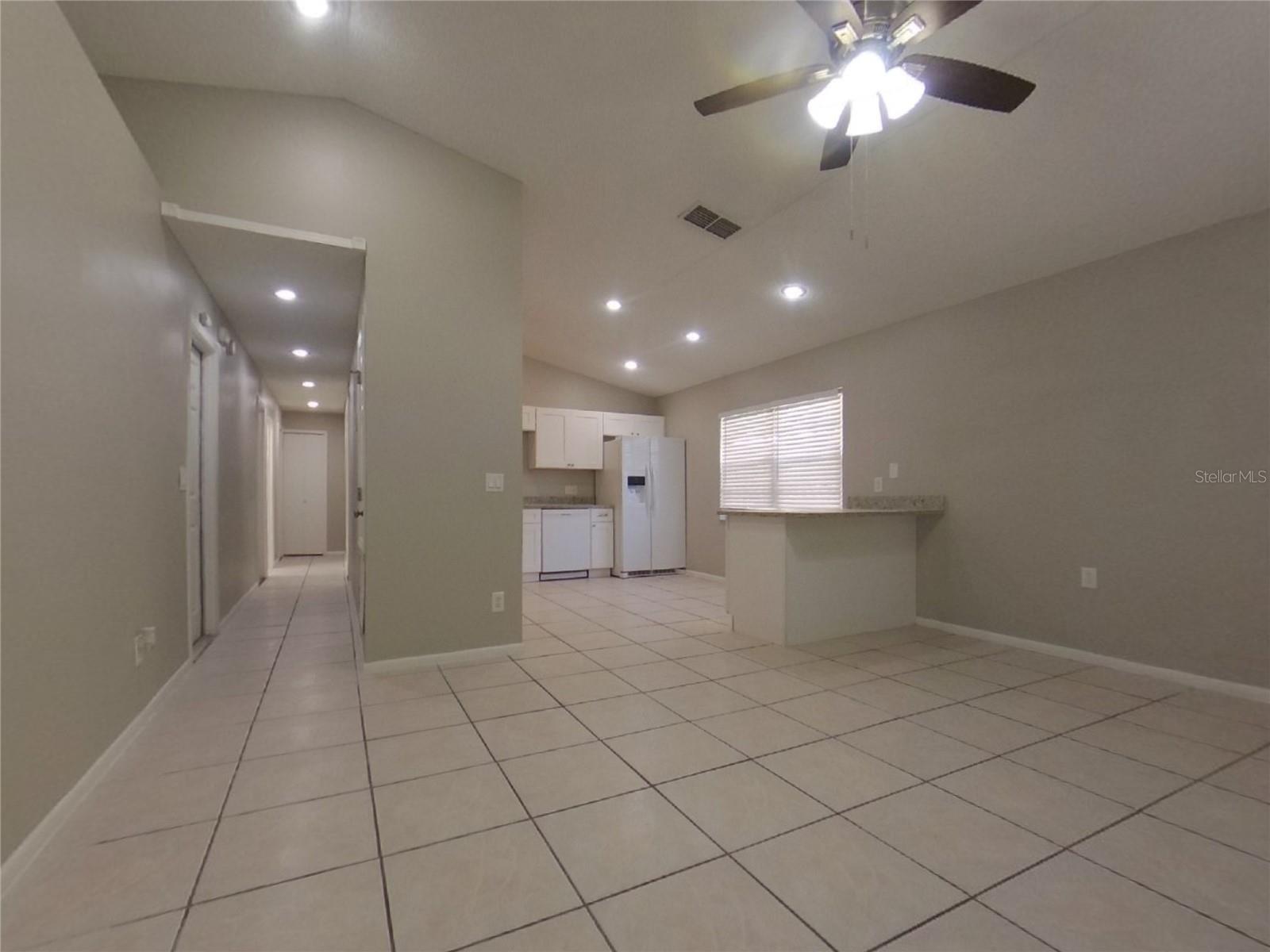 ALLISON OAKES - Residential Lease