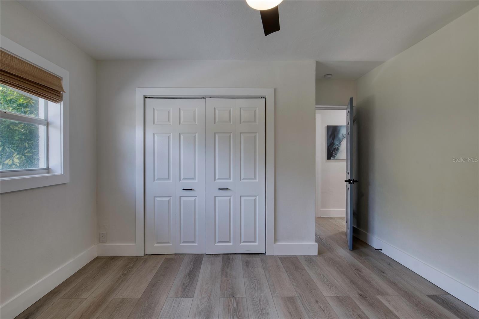 LIGHTHOUSE SHORES - Residential