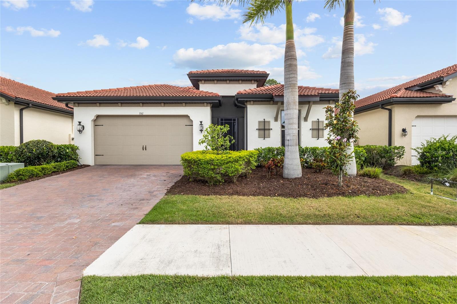 352 TOSCAVILLA BOULEVARD