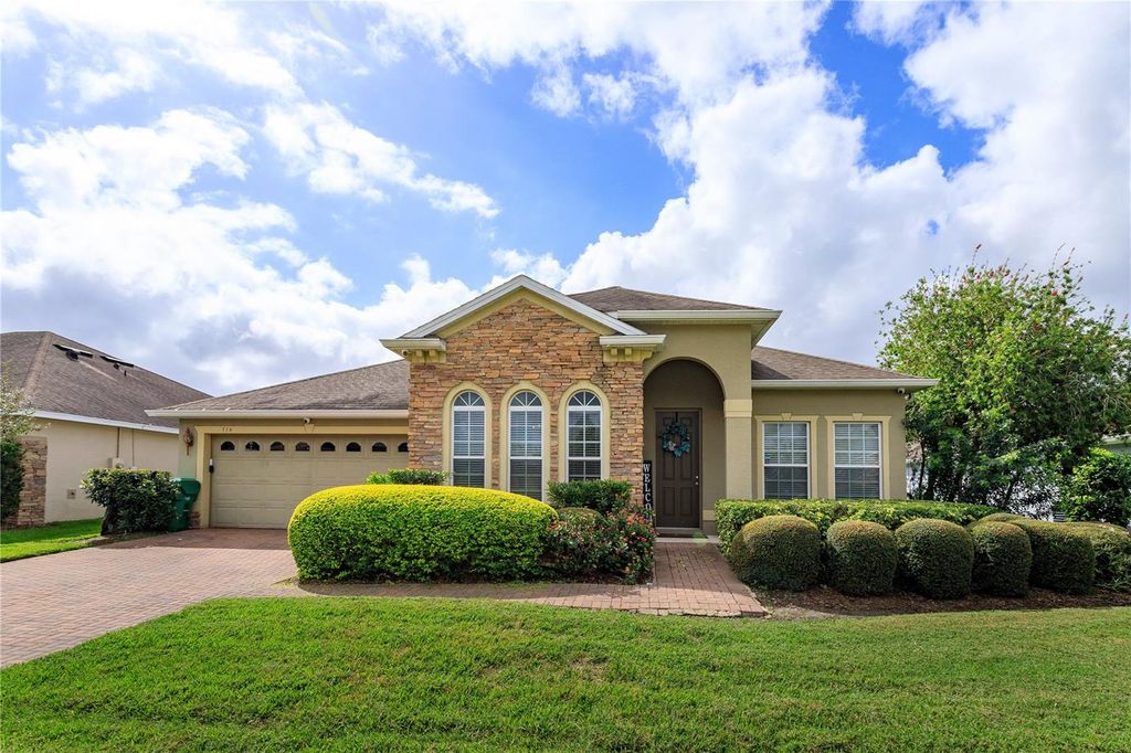 Photo of 714 Parkmont Place, Winter Garden, FL 34787 (MLS # G5103060)