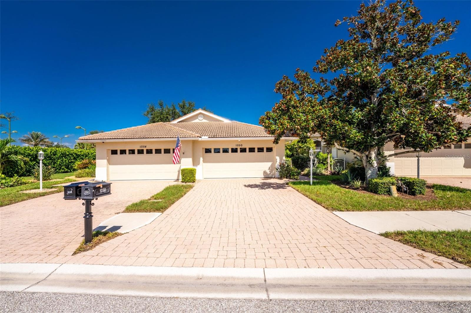 1050 YOSEMITE DRIVE