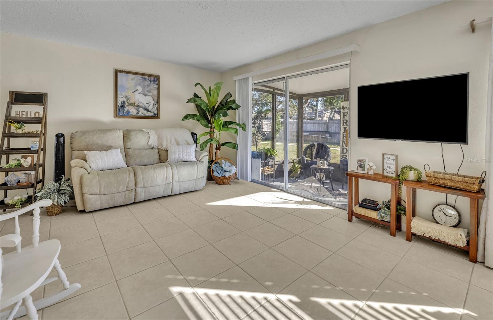 IMPERIAL ESTATES - Residential