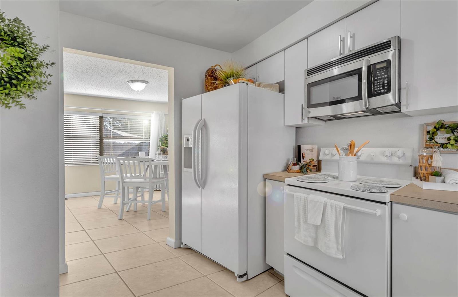 IMPERIAL ESTATES - Residential