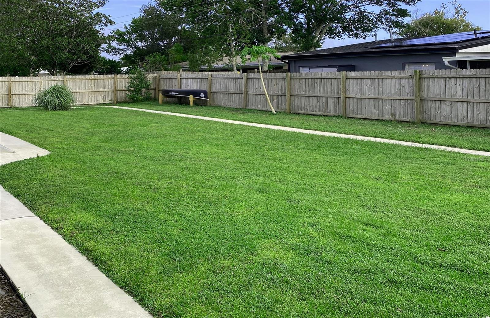 IMPERIAL ESTATES - Residential