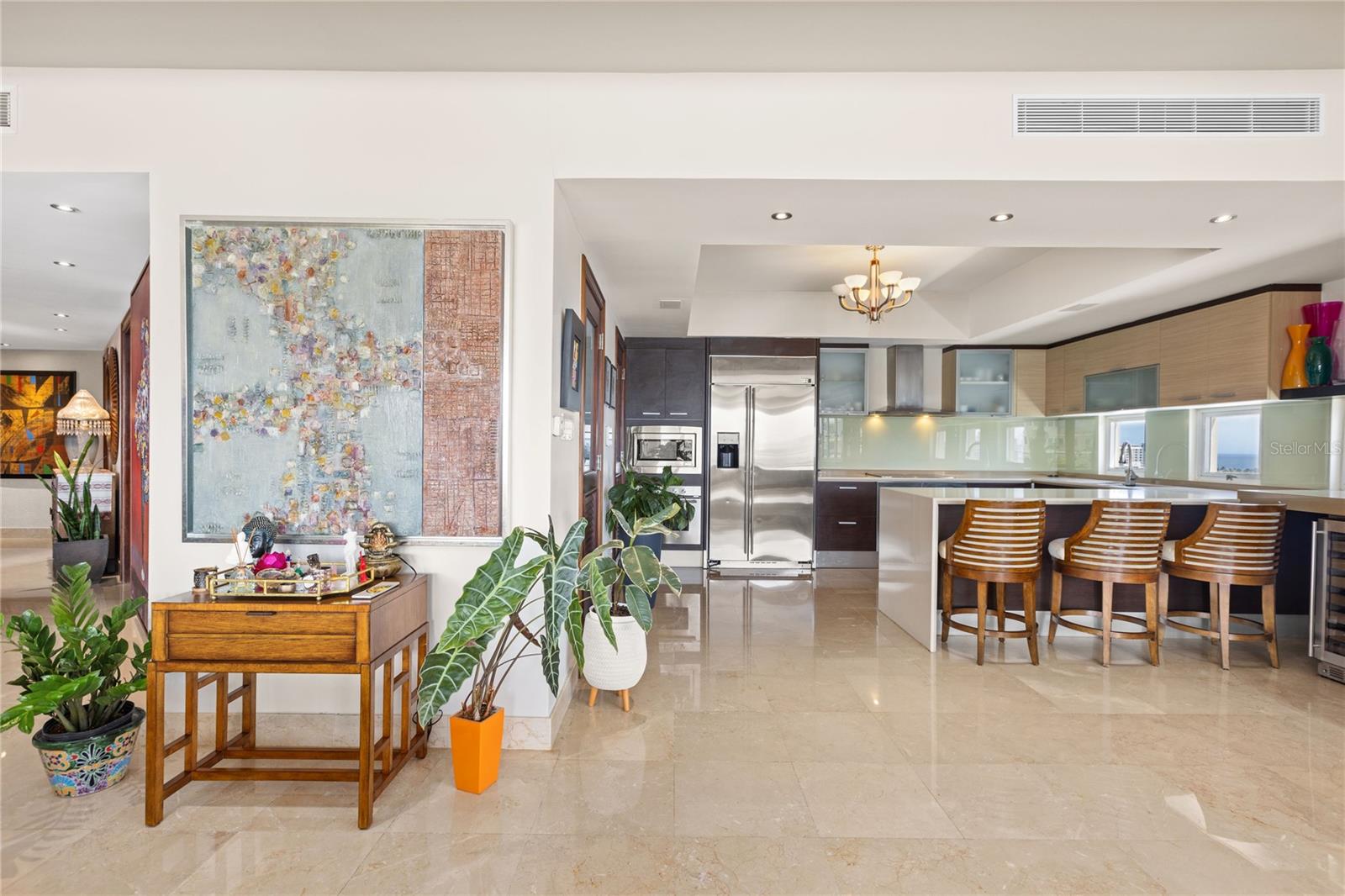 EXCELSIOR TOWER - Residential