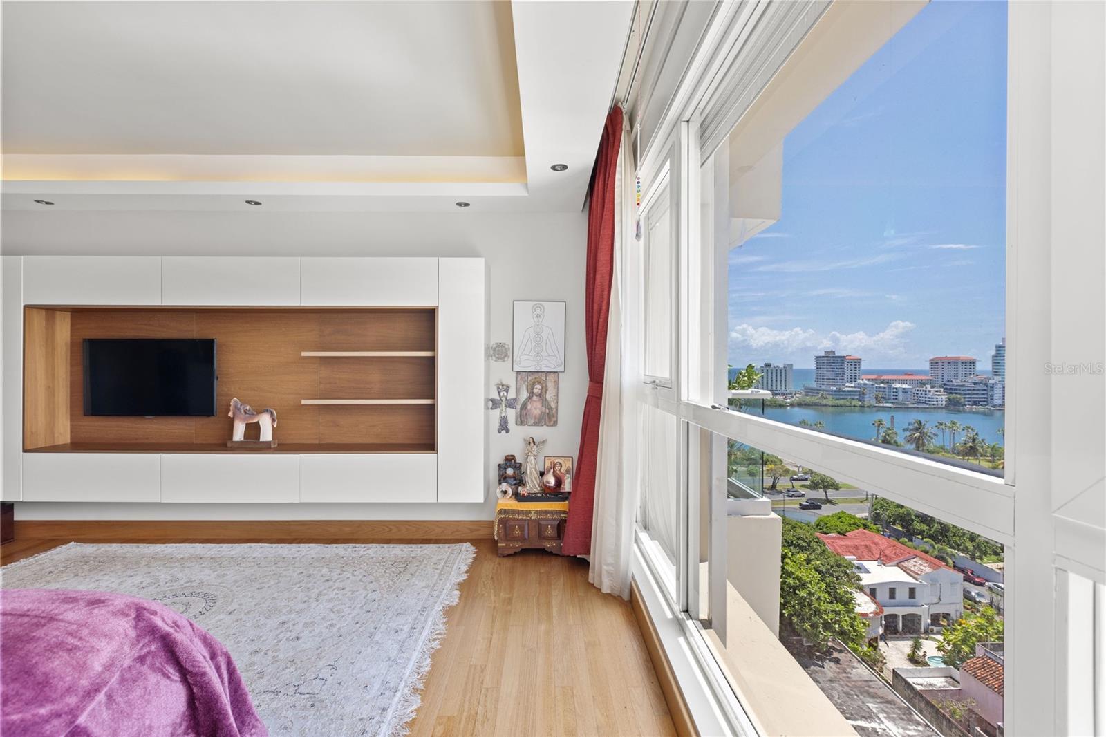 EXCELSIOR TOWER - Residential