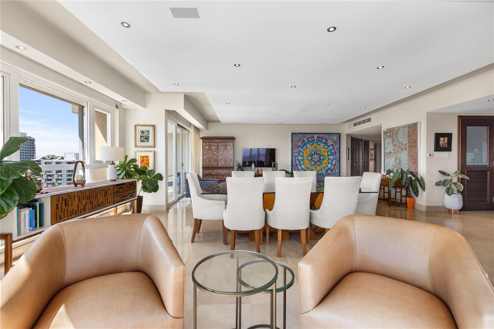 EXCELSIOR TOWER - Residential