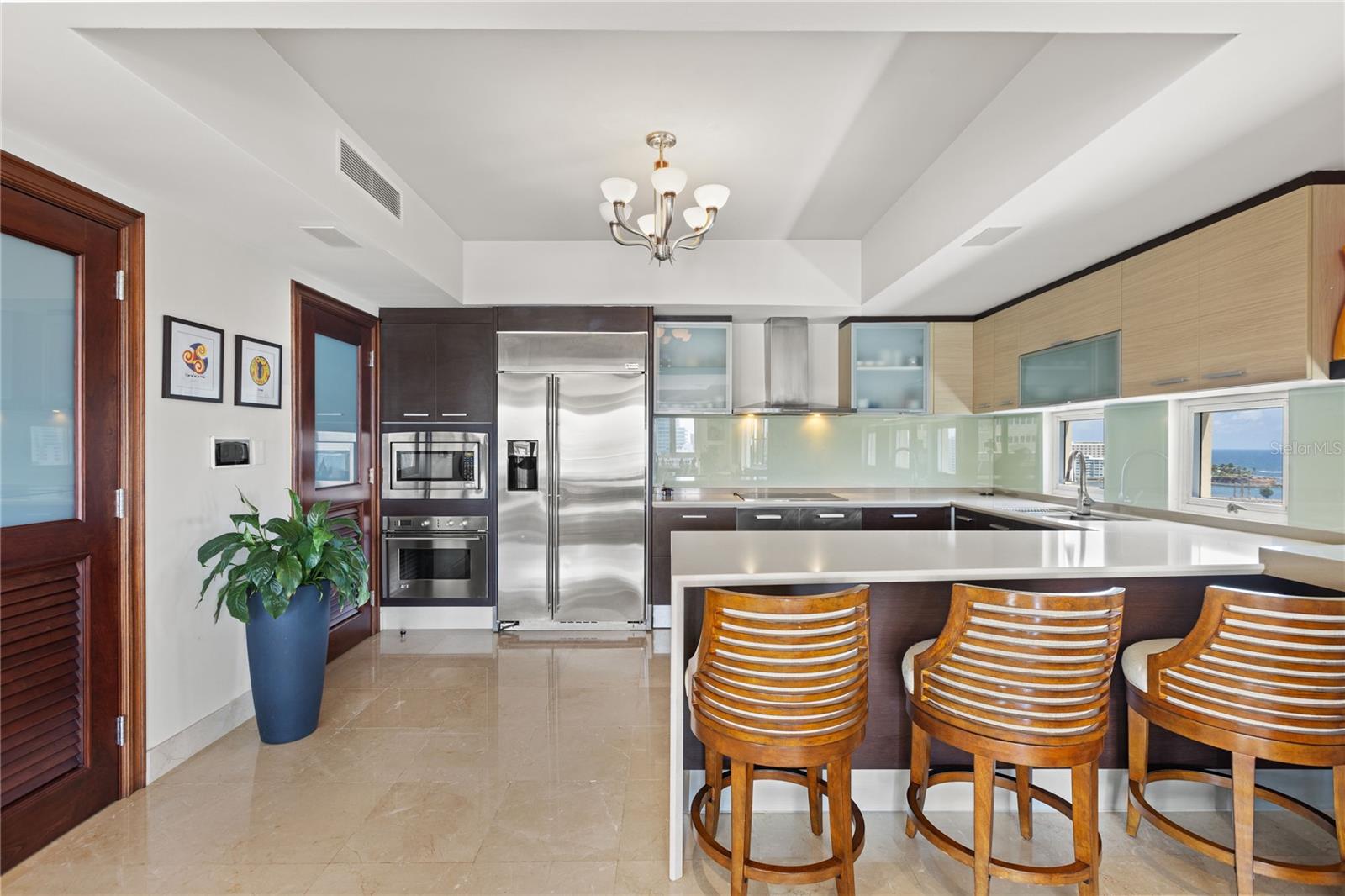 EXCELSIOR TOWER - Residential