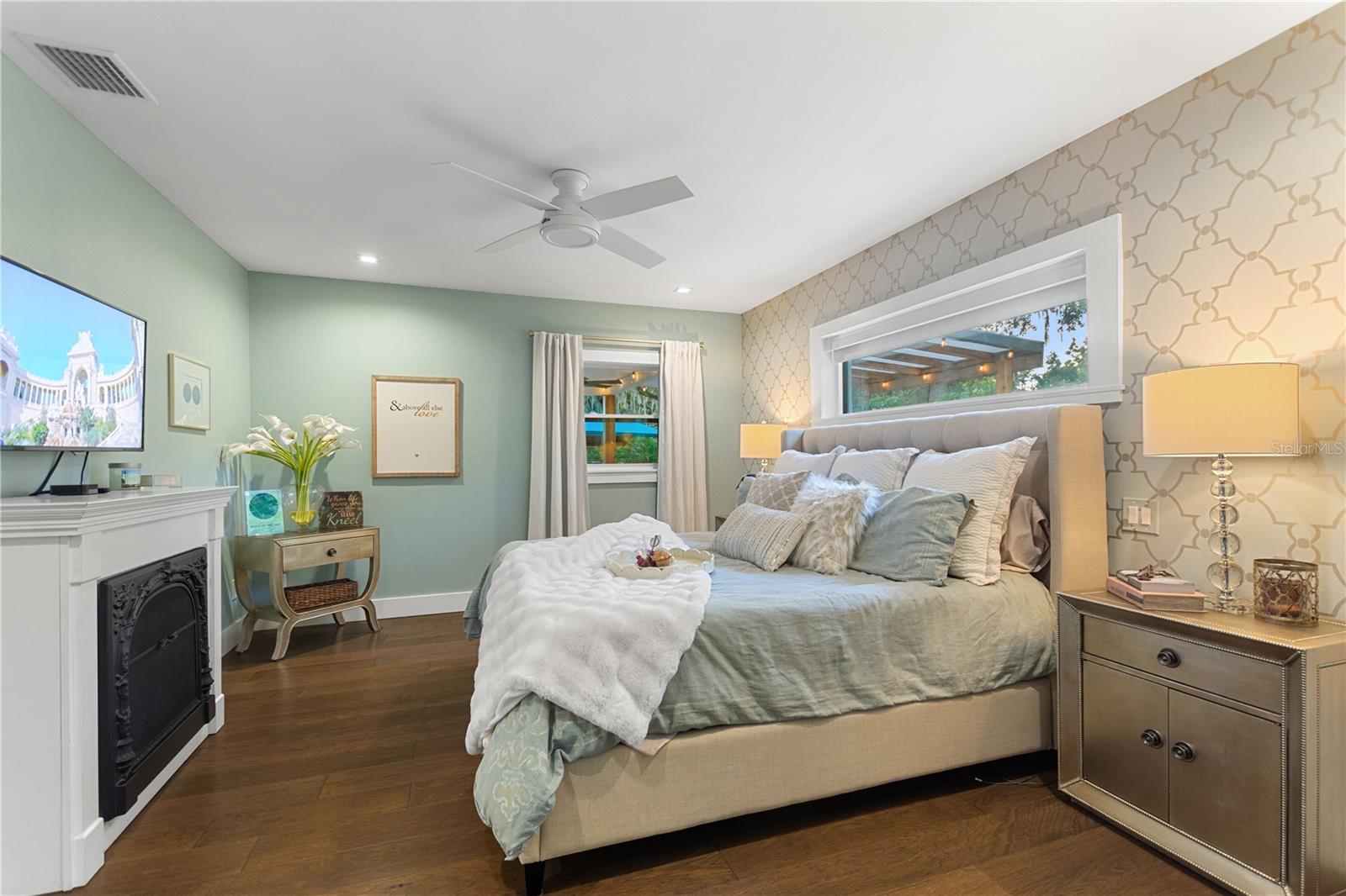 TIMBERLANE SHORES - Residential