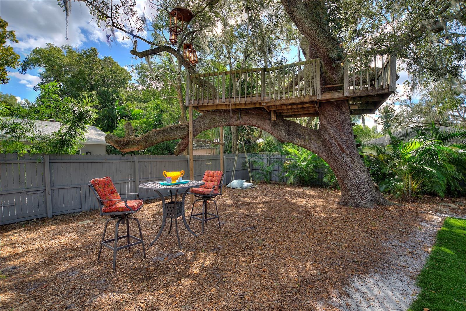 TIMBERLANE SHORES - Residential