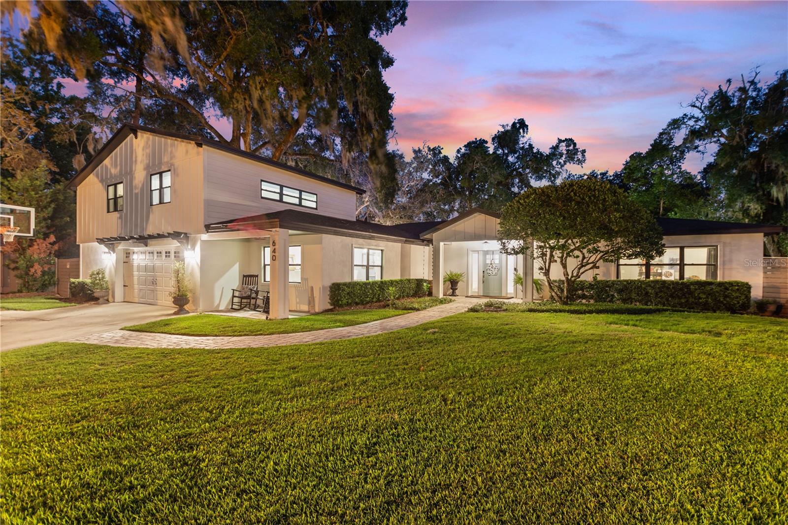 TIMBERLANE SHORES - Residential