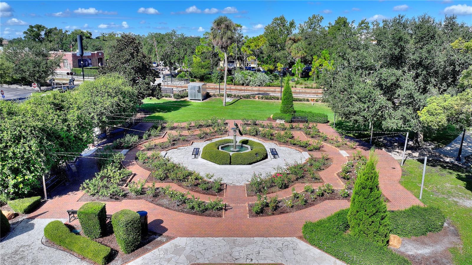 TIMBERLANE SHORES - Residential