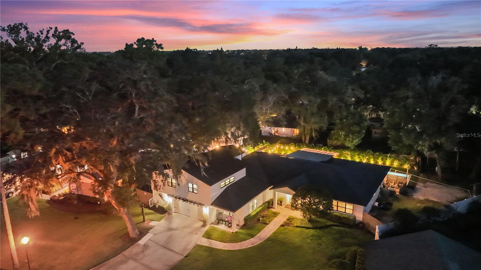 TIMBERLANE SHORES - Residential