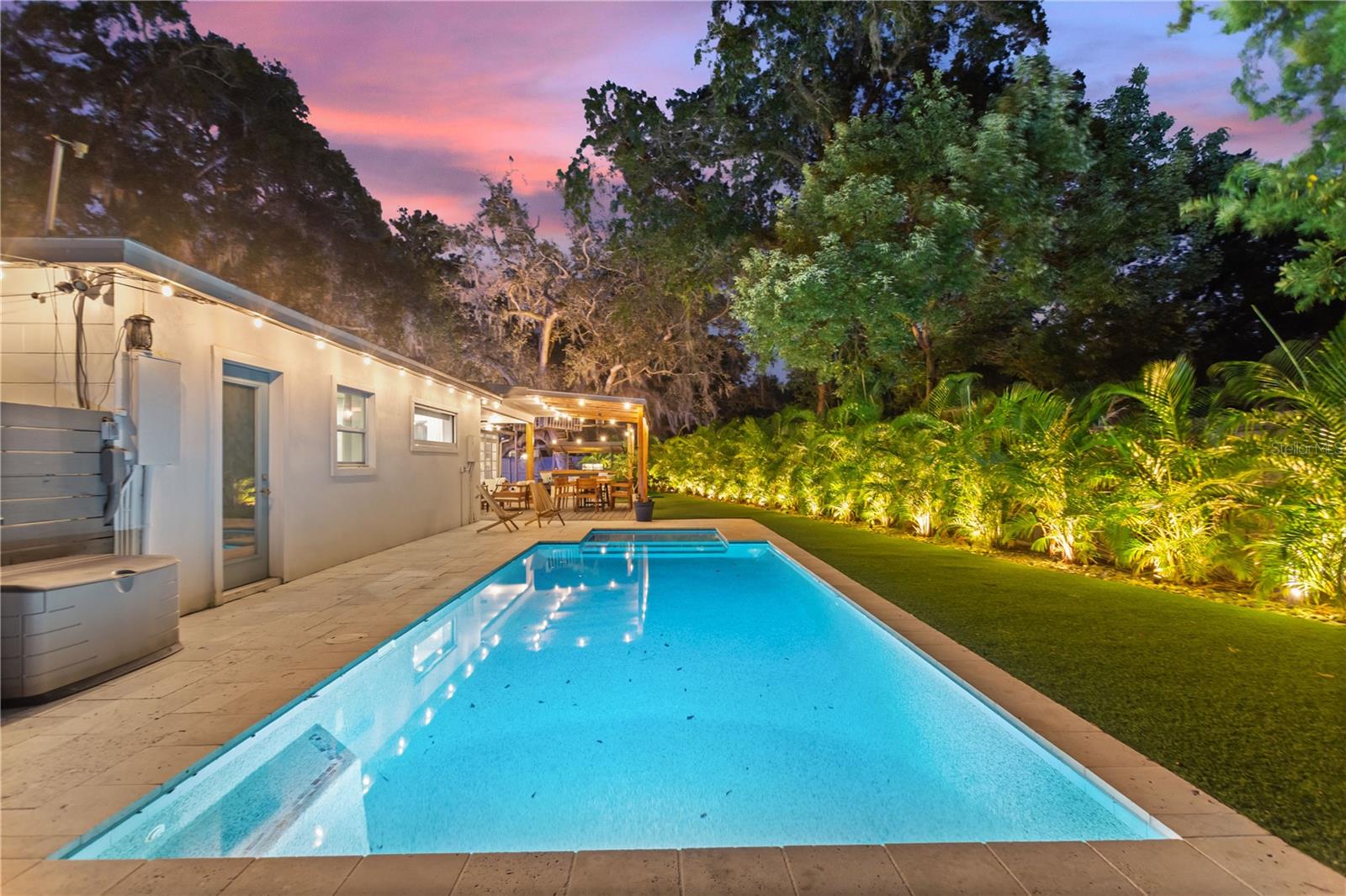 TIMBERLANE SHORES - Residential