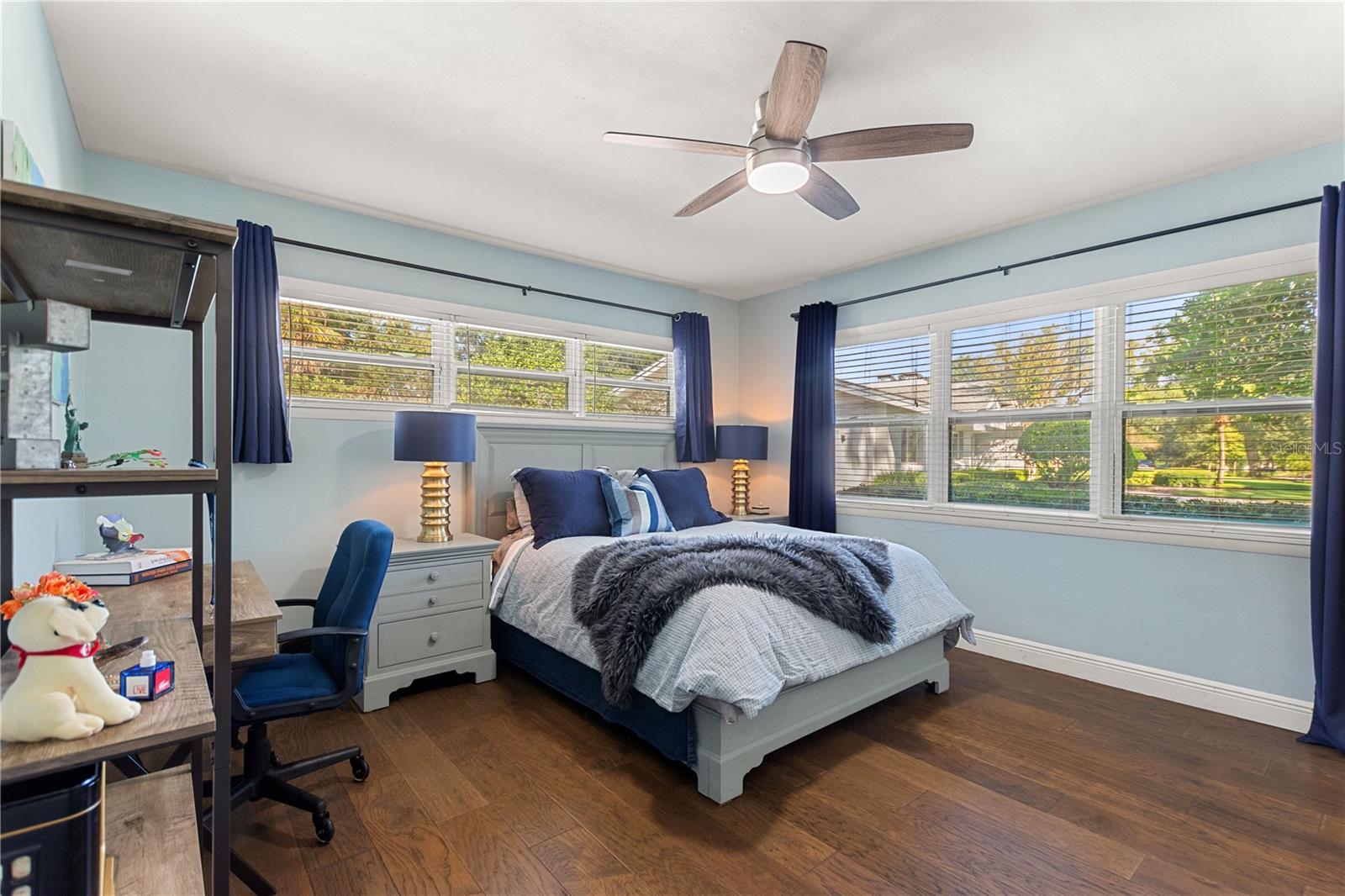 TIMBERLANE SHORES - Residential