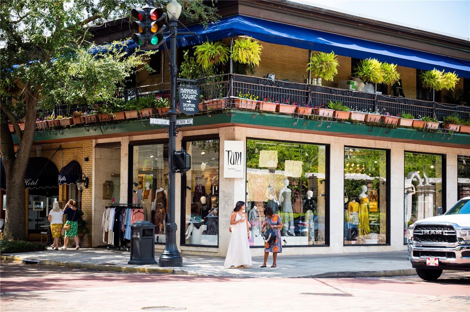 TIMBERLANE SHORES - Residential