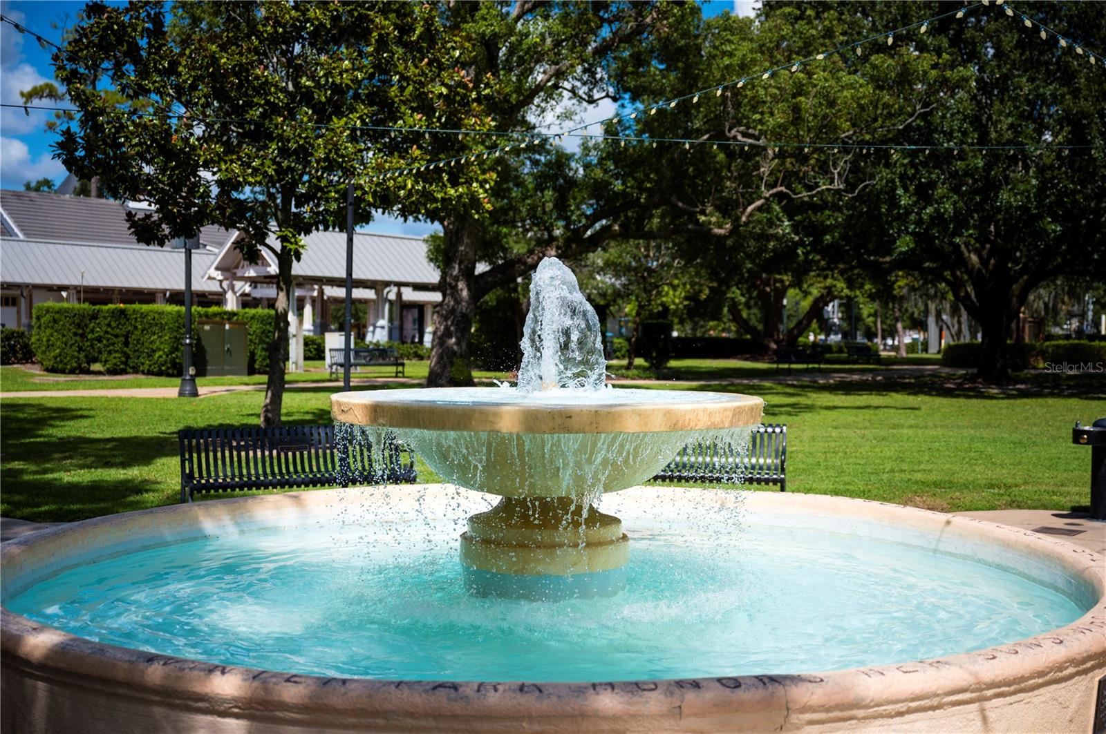 TIMBERLANE SHORES - Residential