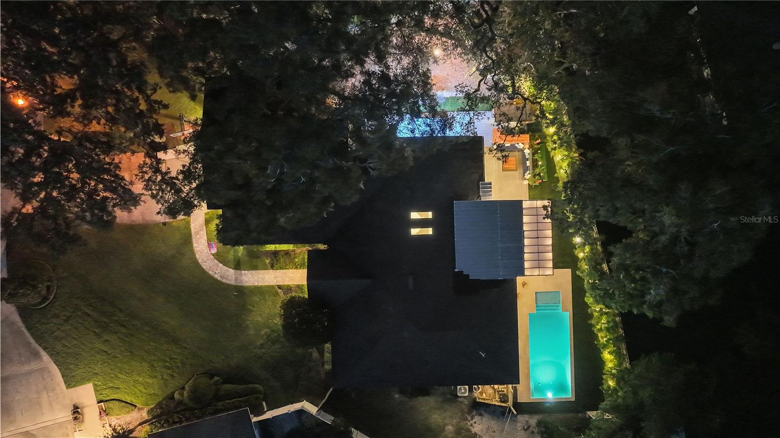 TIMBERLANE SHORES - Residential