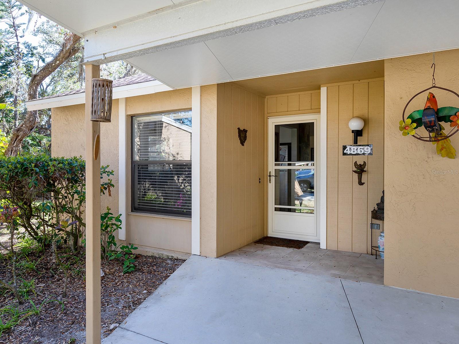 4869 VILLAGE GARDENS DRIVE 189