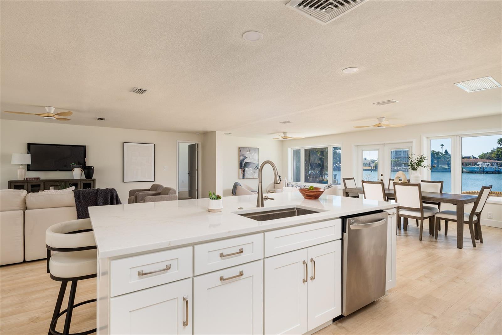 NORTH VINA DEL MAR 1ST ADD - Residential