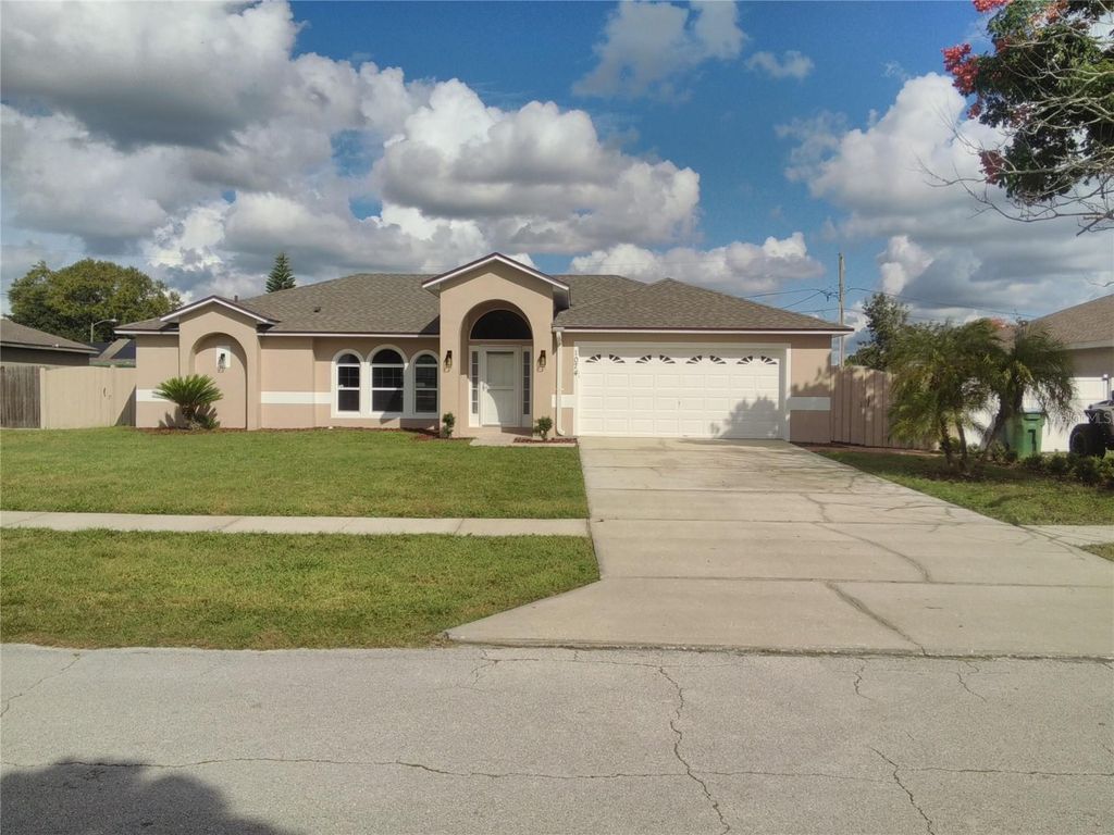 Photo of 1074 Wilmington Drive, Deltona, FL 32725 (MLS # V4945602)