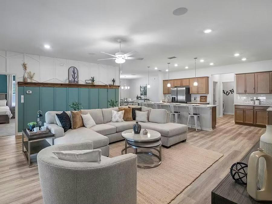 WOODLAND CROSSINGS - Residential