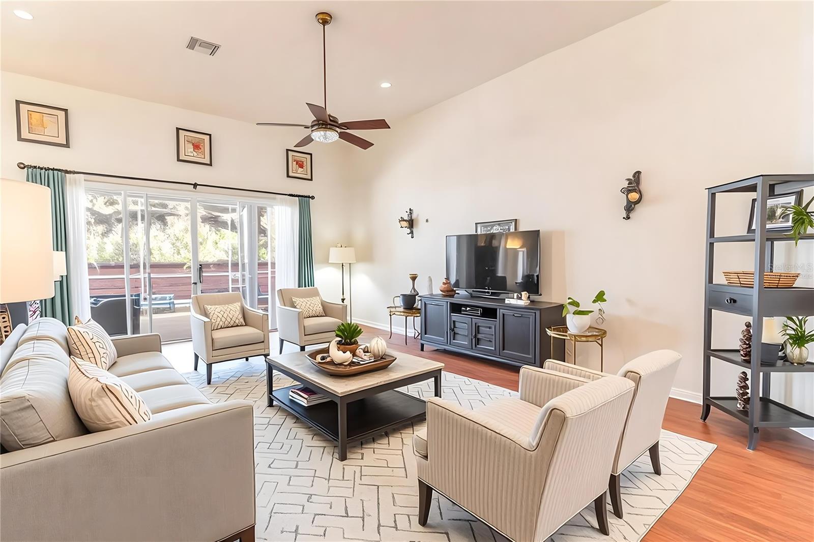 BLOOMINGDALE SEC BL 28 - Residential