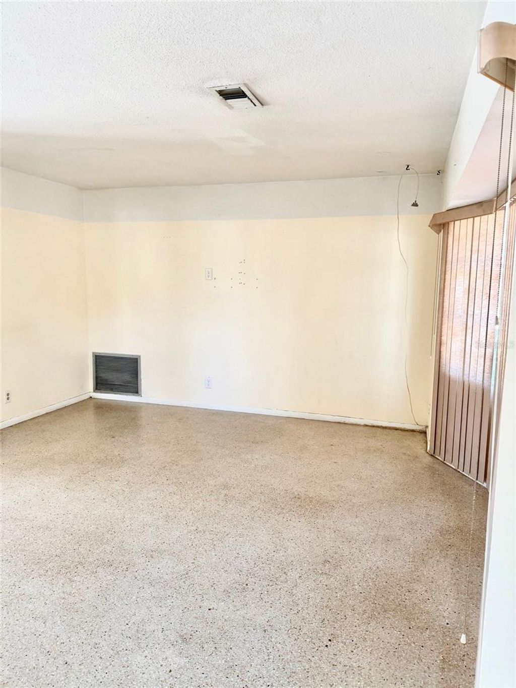 Photo of 2612 68th Avenue N, St Petersburg, FL 33702 (MLS # TB8476833)