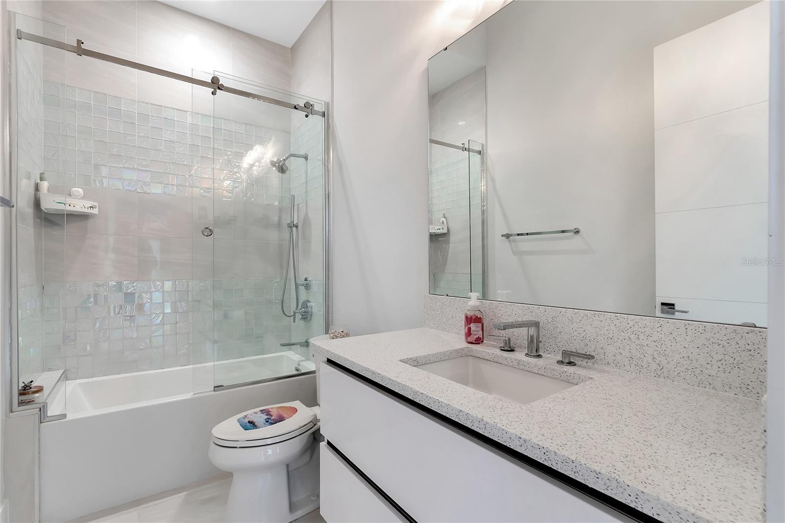 SAWYER SOUND - Residential