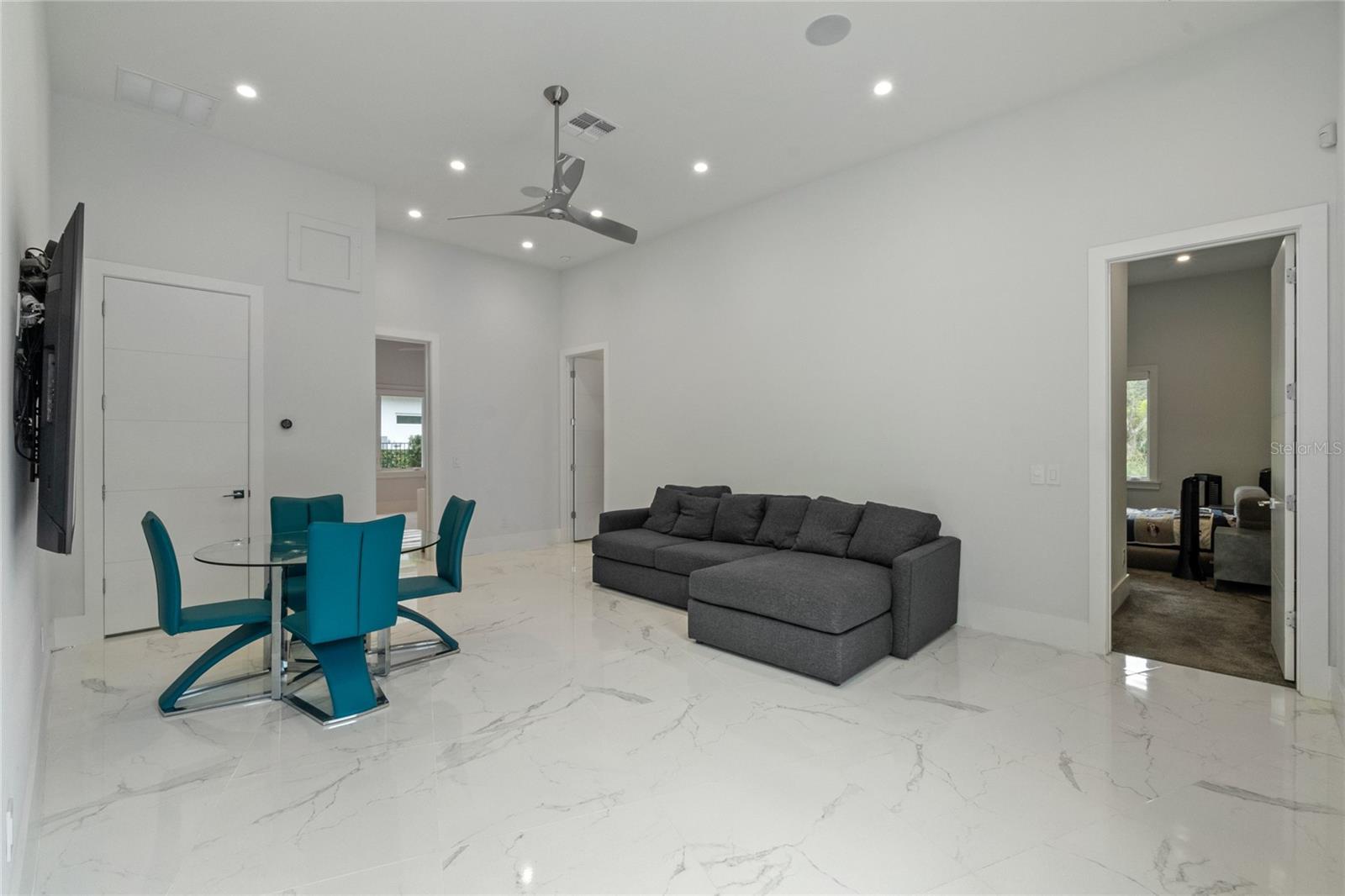 SAWYER SOUND - Residential