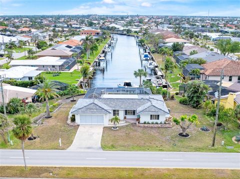 A home in PUNTA GORDA