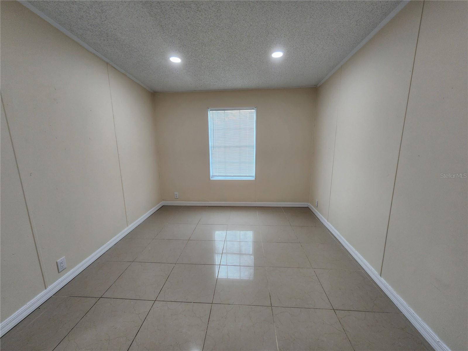 SIDNEY HIGHLANDS - Residential