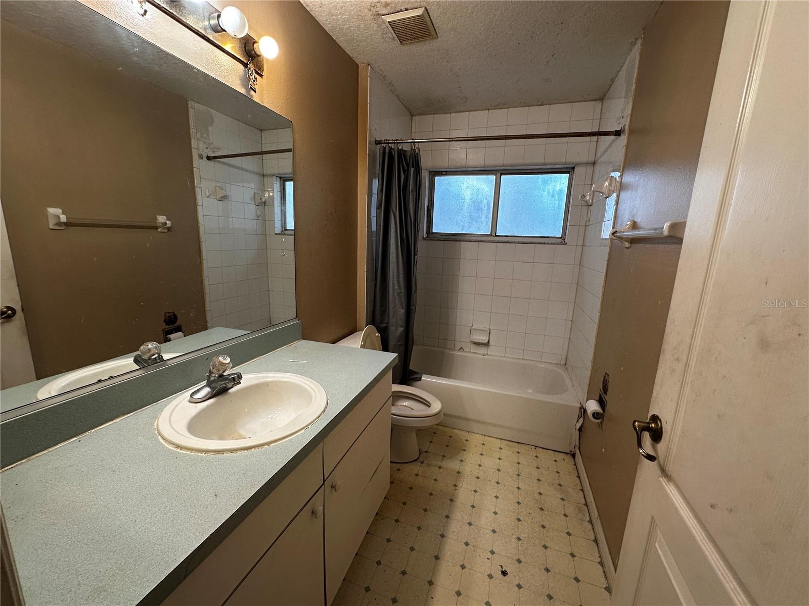 SILVER SPGS SHORES UN 55 - Residential