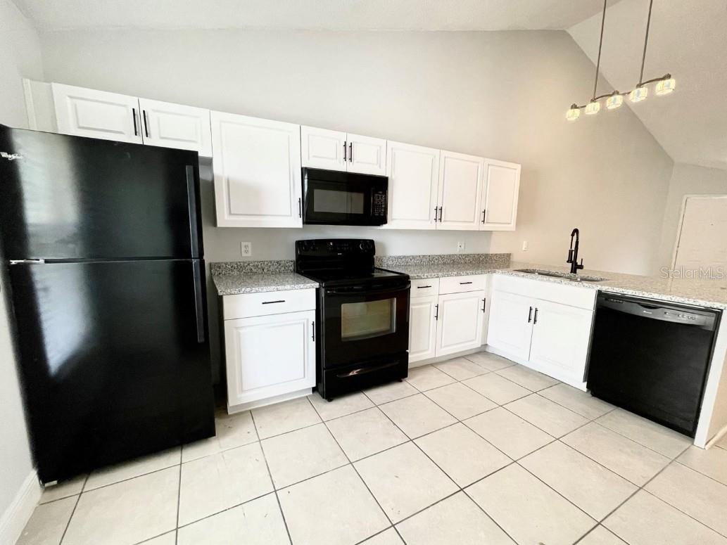 LANCELOT/WINTER PARK - Residential Lease