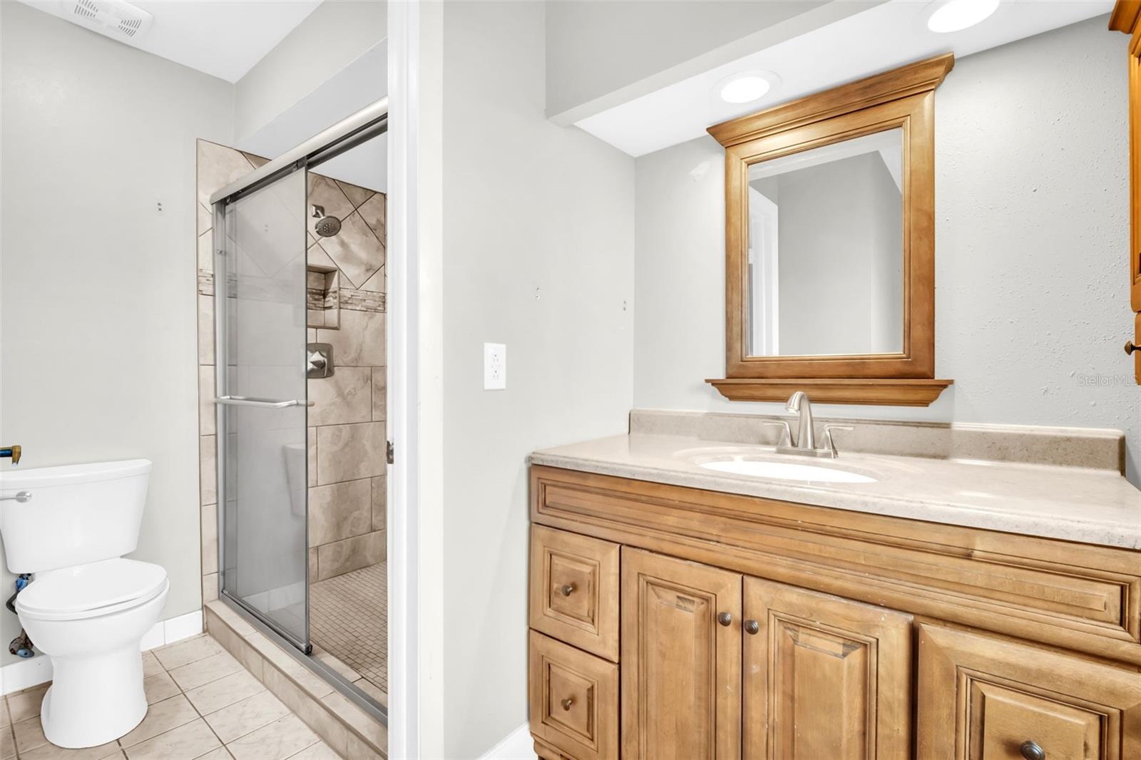 SPINNAKER COVE PH I SEC C BLD - Residential