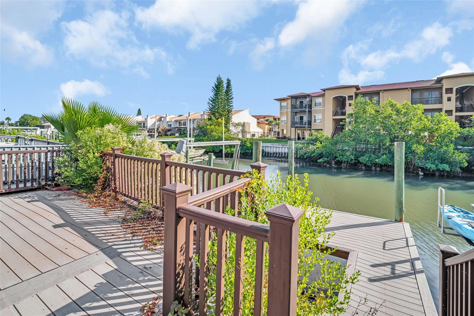 SPINNAKER COVE PH I SEC C BLD - Residential